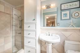 Ocean & Mountain View Home - Walk to Trails, Beach, Family Activities