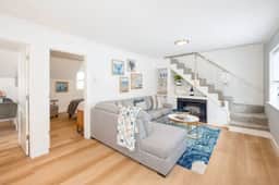 Nantucket Penthouse - walk to restaurants, beaches, activies & so much more