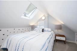 Nantucket Penthouse - walk to restaurants, beaches, activies & so much more