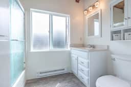 Stunning Oceanview Coastal Home – Beach, Trails, Family Activities