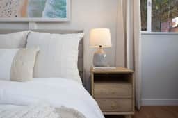 Private Cottage House - Walk to Beaches, Harbor,Food, Trials, so much more
