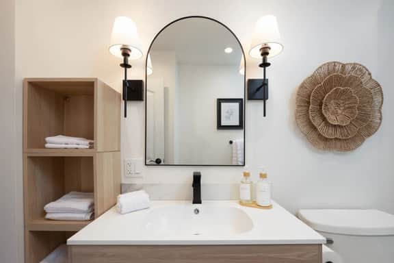 Coastal Charm: Inviting 3 BR Montara Home